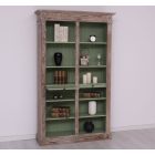 Direktor könyvespolc