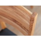 Piero szék, fekete ülőfelülettel