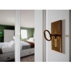 Torniella 4 ajtós, tükrös szekrény, fehér + méz